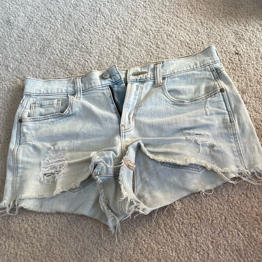 light wash denim shorts from old navy